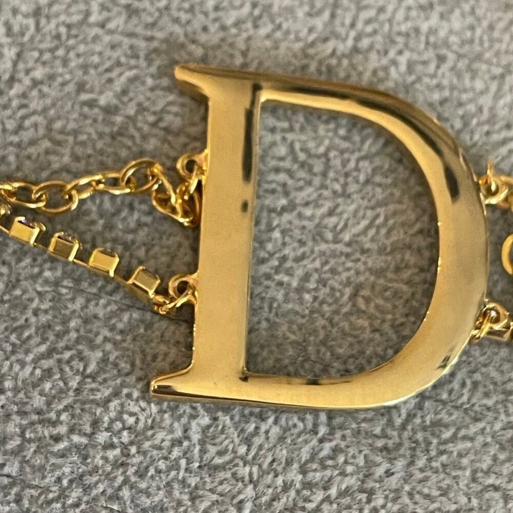 “D” choker Necklace gold rhinestones - Picture 4 of 6